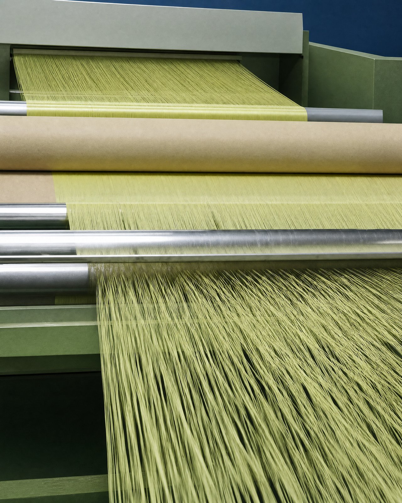 Woven aramid ballistic fabric roll, product photo